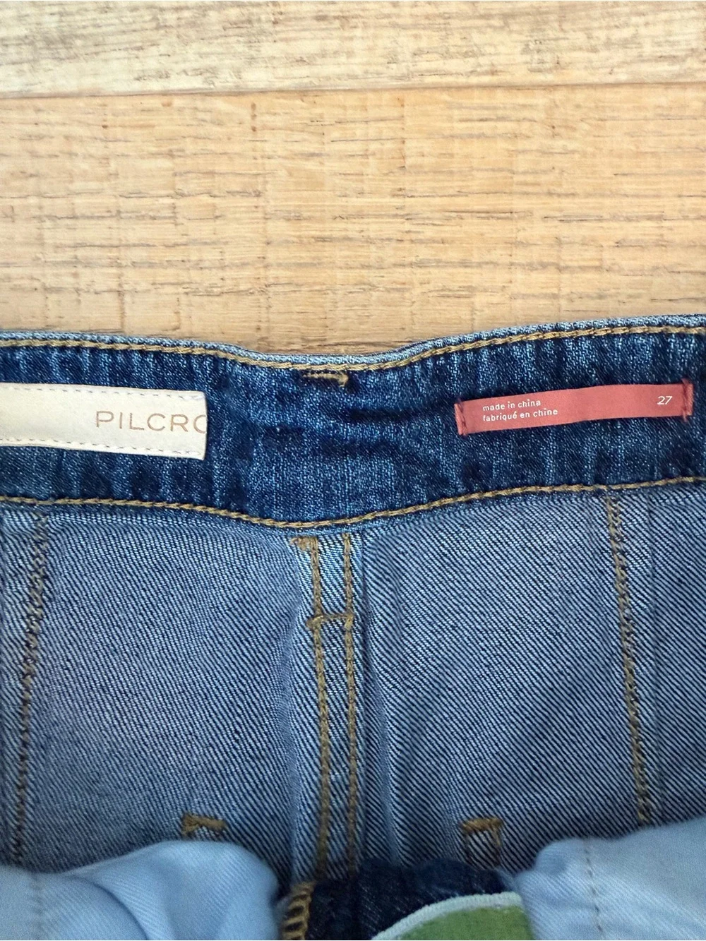 Pilcro woman’s Relaxed Dark Blue Denim Jeans